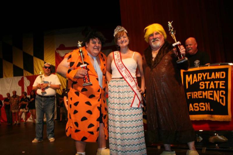 Bob McHenry and Joe Chornock receive their trophy for the MSFA Pajama Parade in Ocean City